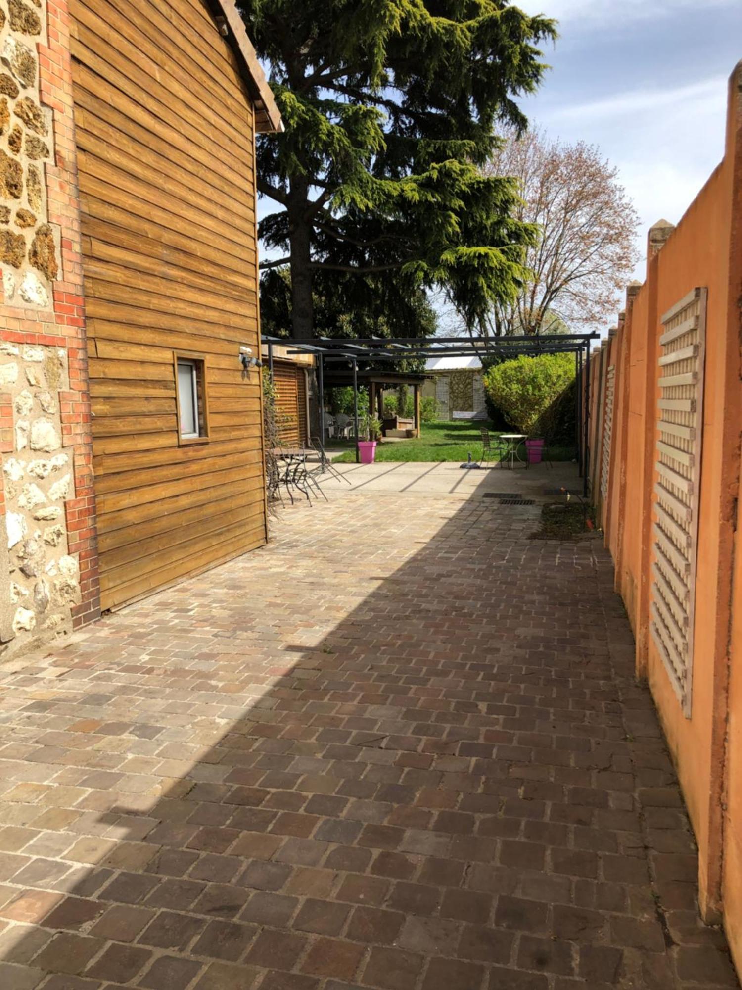 Villa Liberté Verdun Villejuif Exterior foto