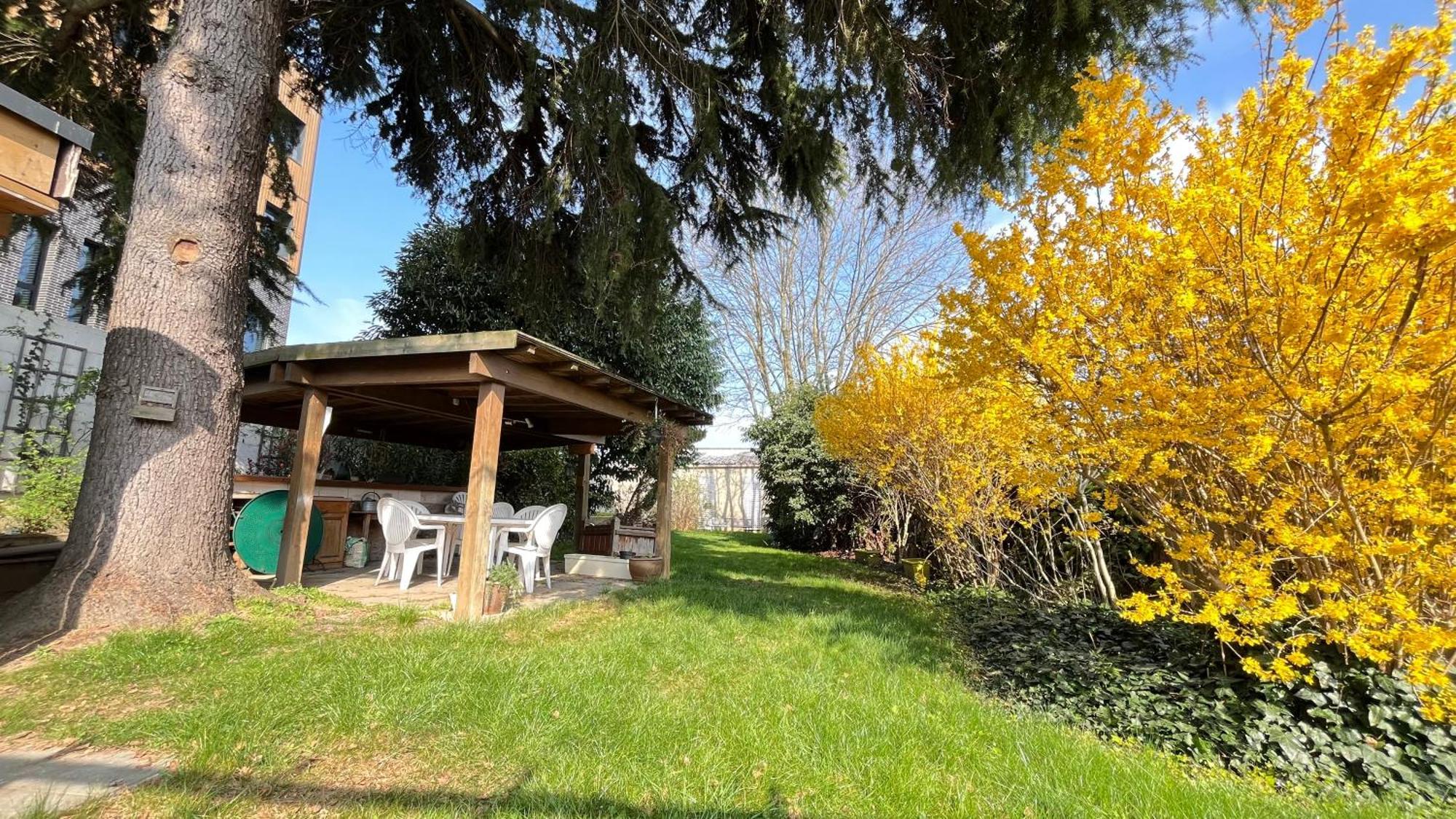 Villa Liberté Verdun Villejuif Exterior foto